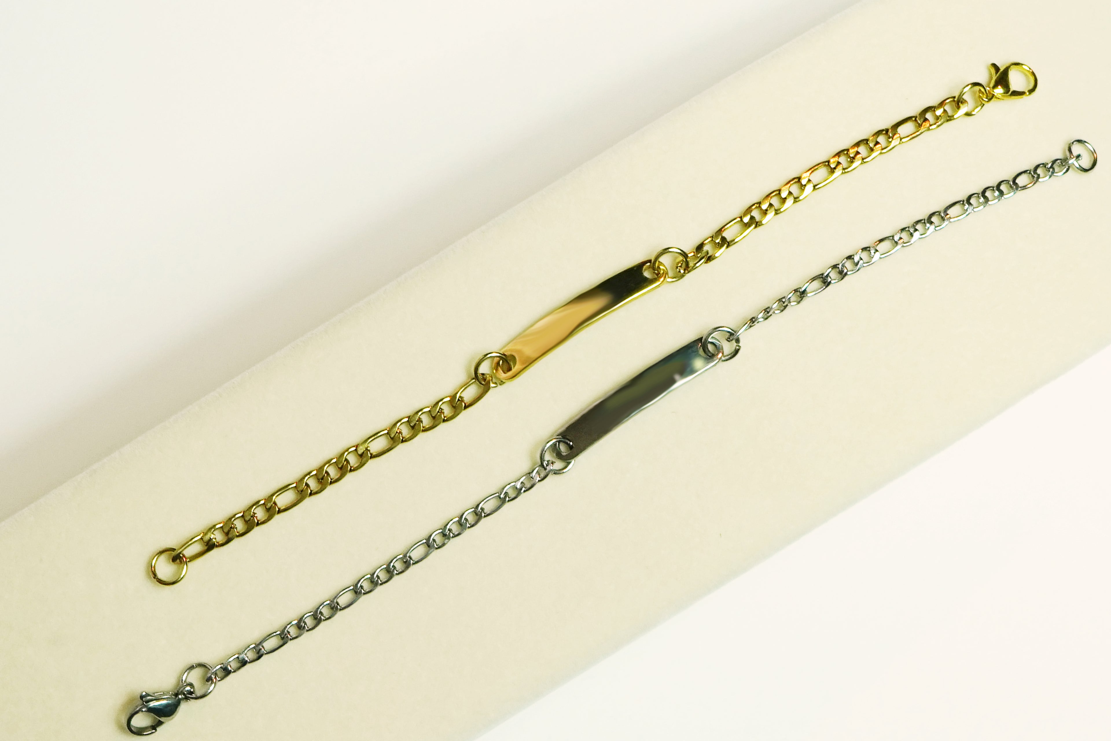Name necklace 14 K. gold filled